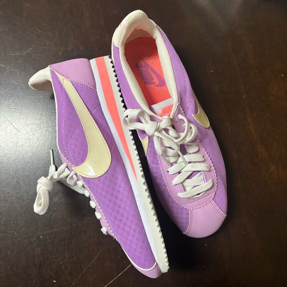💜2014 NIKE W CLASSIC CORTEZ BR Size 8 fuschia White Lavender Glow From
